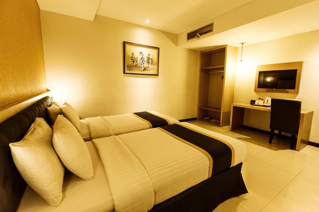 D'Best Hotel Pasar Baru باندونج المظهر الخارجي الصورة