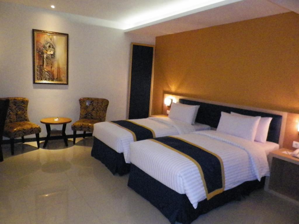 D'Best Hotel Pasar Baru باندونج الغرفة الصورة
