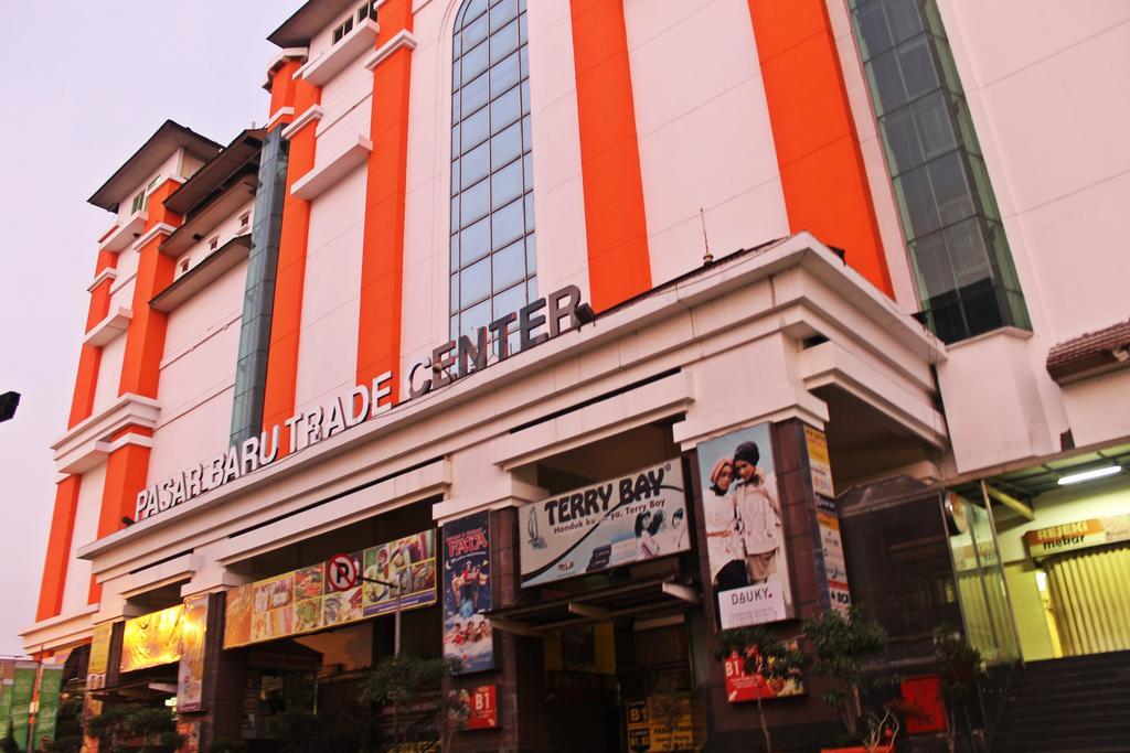 D'Best Hotel Pasar Baru باندونج المظهر الخارجي الصورة